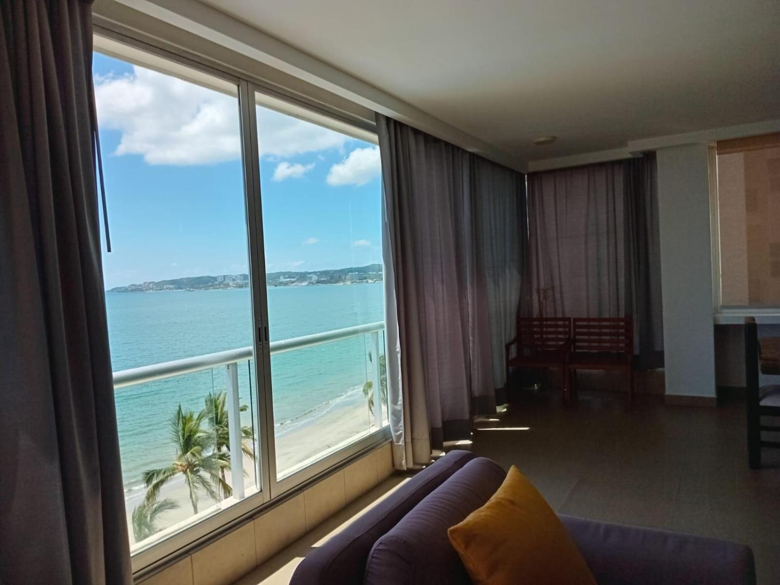 Banderas Suites Bucerías エクステリア 写真
