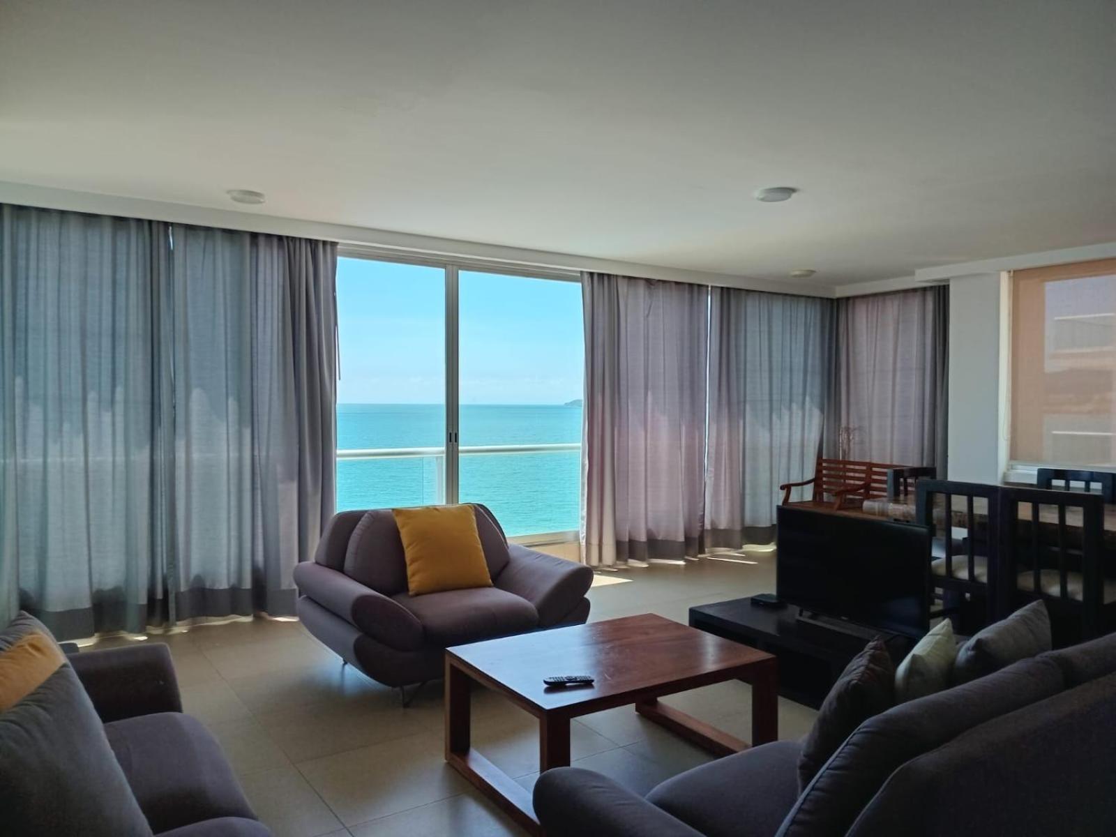 Banderas Suites Bucerías エクステリア 写真