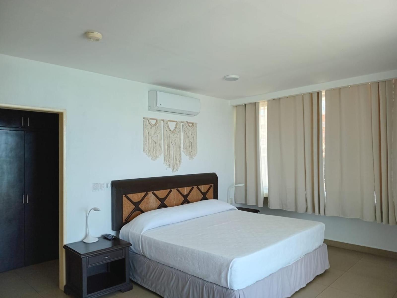 Banderas Suites Bucerías エクステリア 写真