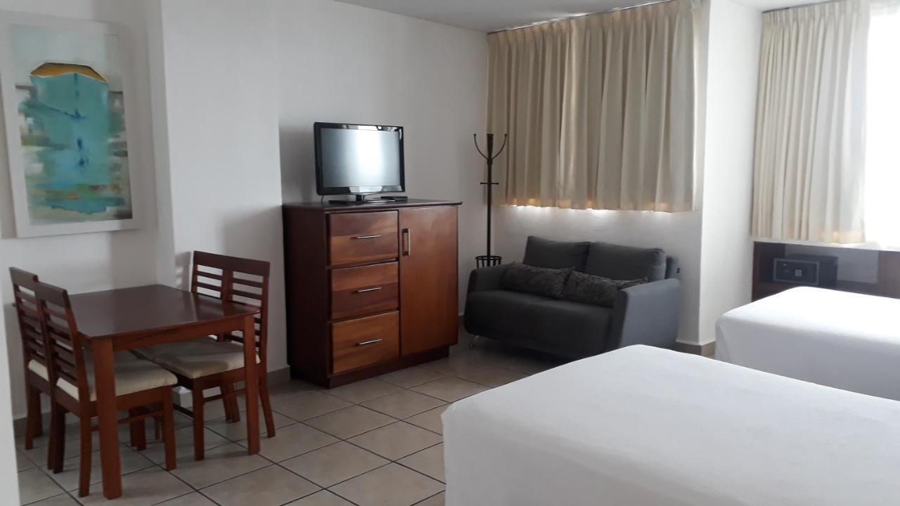 Banderas Suites Bucerías エクステリア 写真